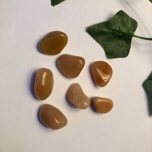Orange Healing Crystals Pack of 7 - Picture 2 of 3